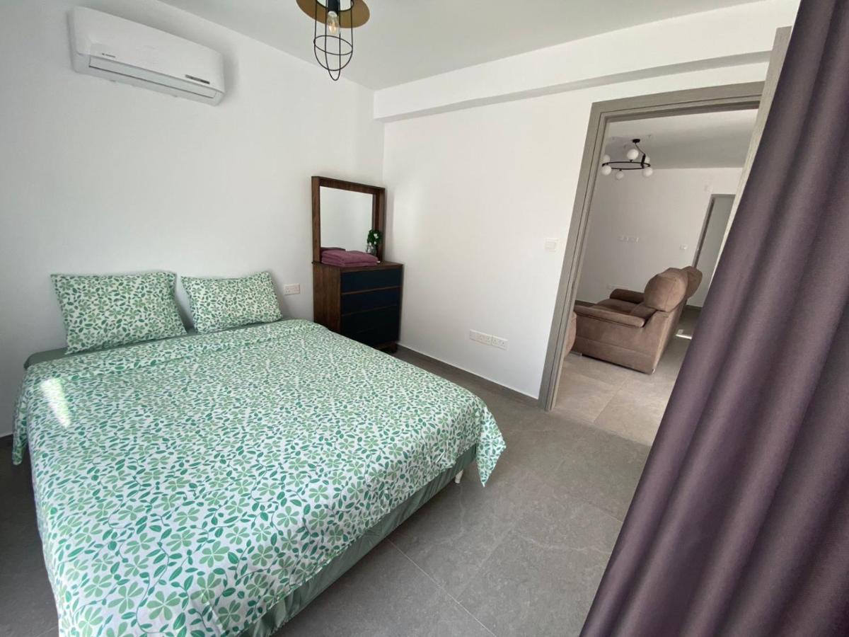 Sky Apartment On The Pool أيا نابا المظهر الخارجي الصورة